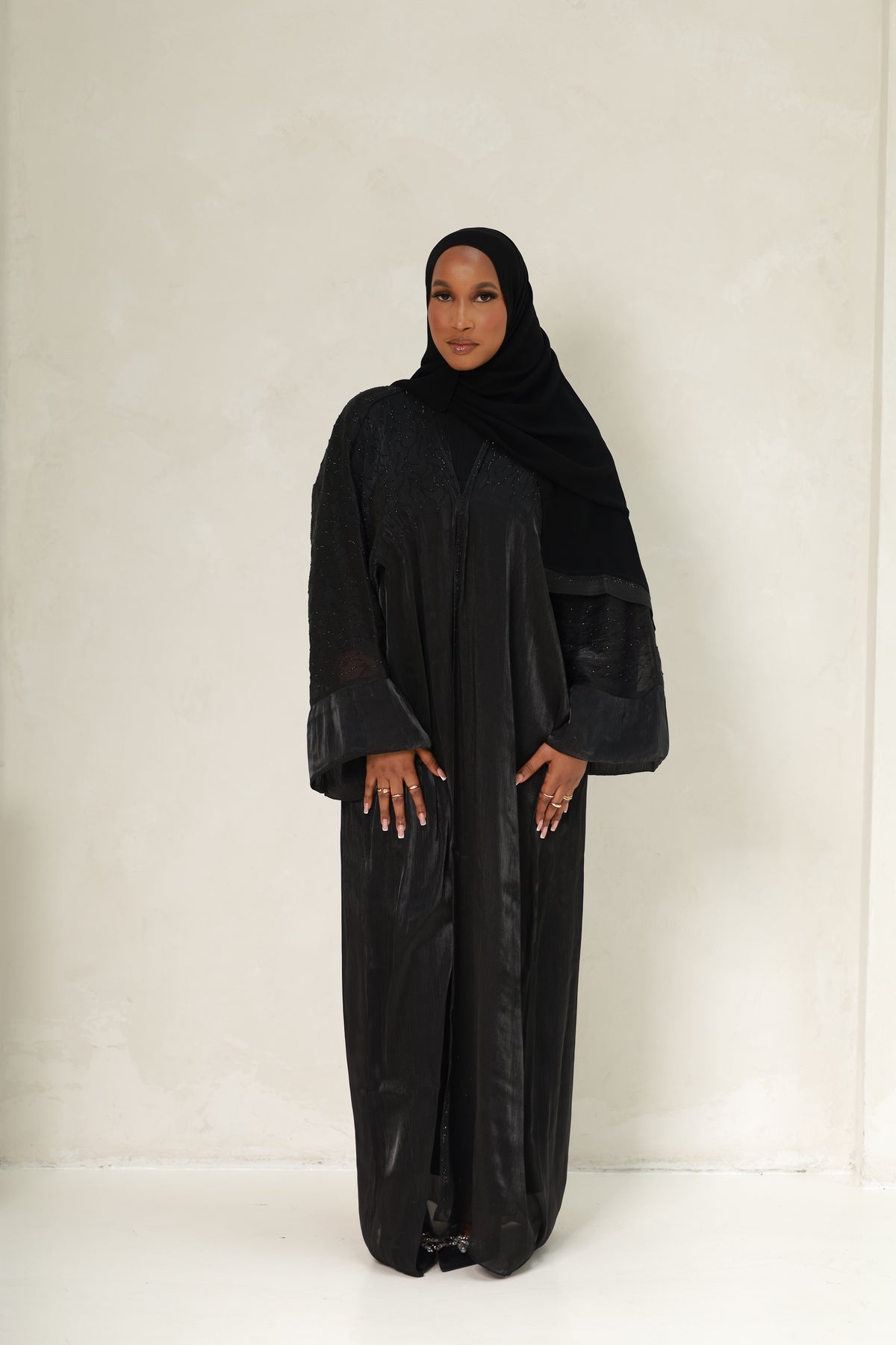 Thulmah Abaya - Black