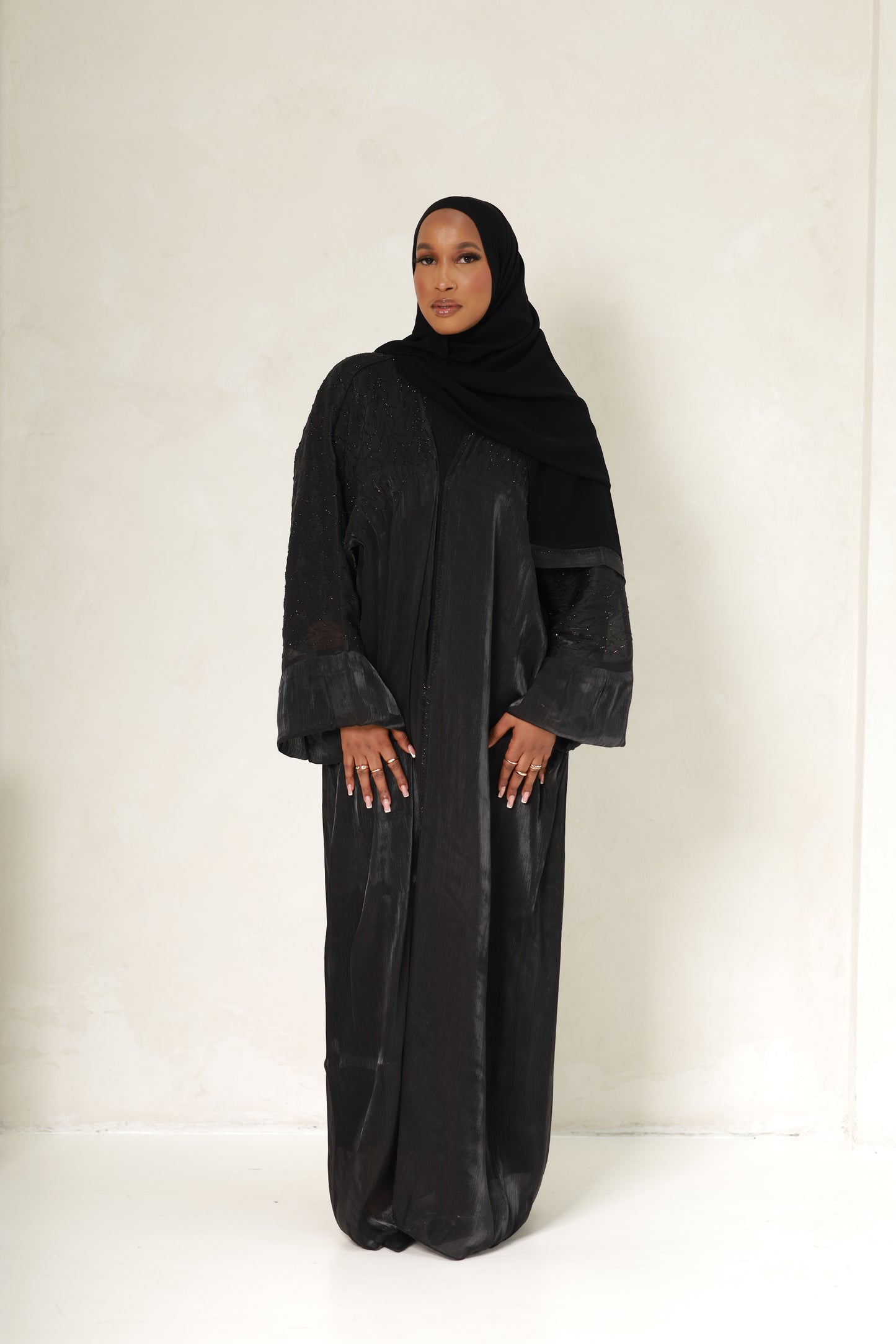 Thulmah Abaya - Black