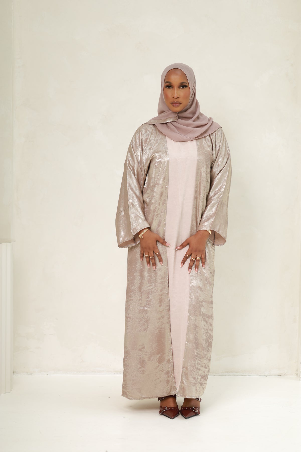 Sapphireh Abaya