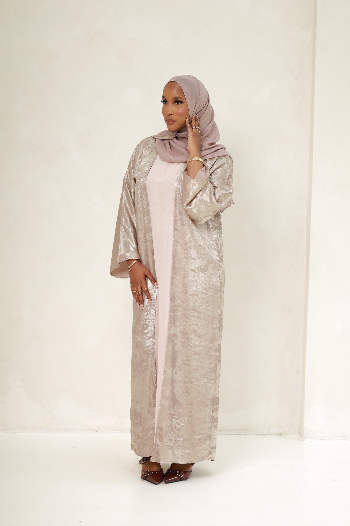 Sapphireh Abaya